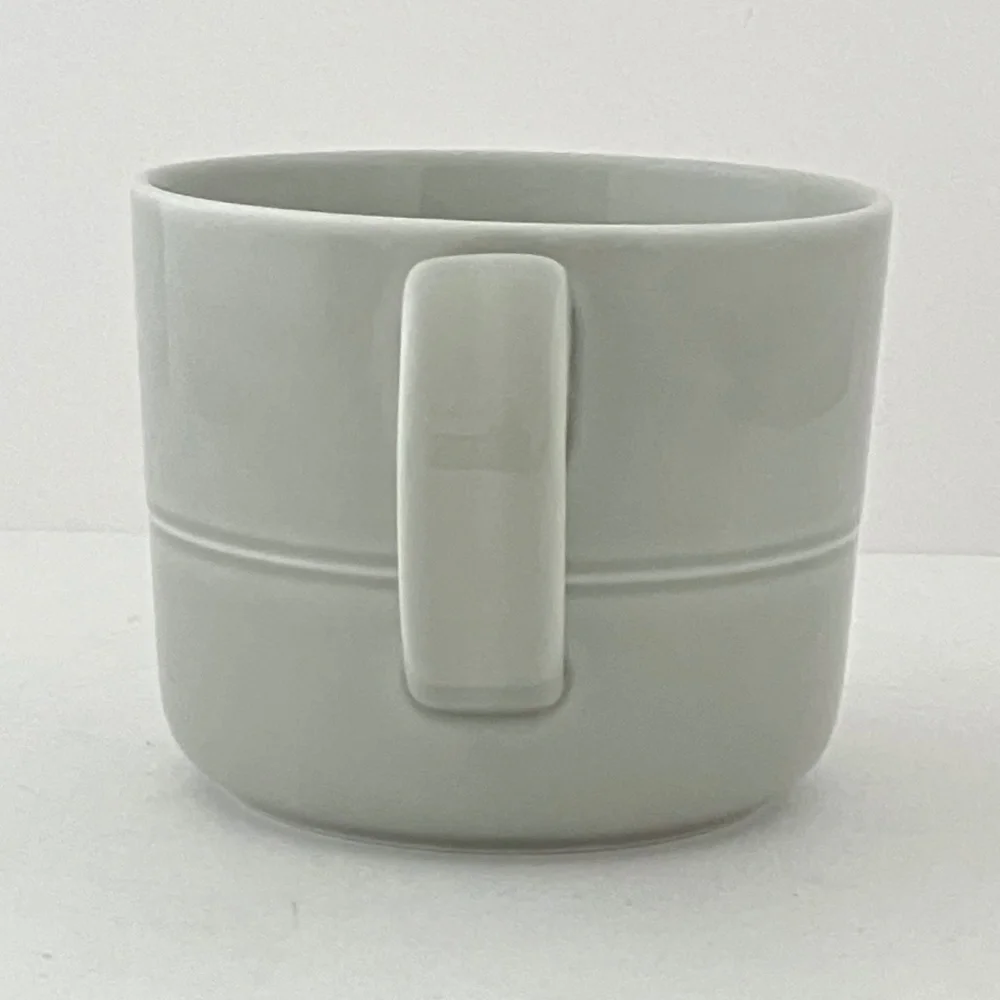 Crate & Barrel Aaron Probyn Hue 12 oz. Light Grey Mug / Discontinued